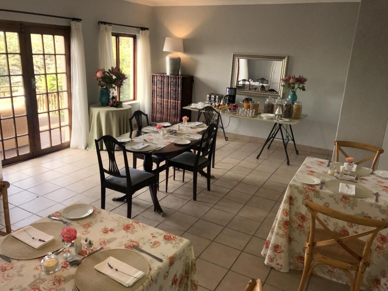 A Kings View Hotel Eshowe Екстериор снимка